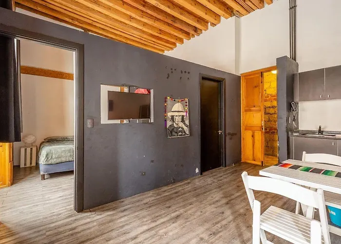 Del Lofts *