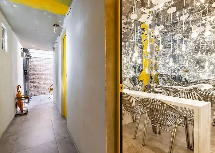 Hotel cápsula Del Lofts