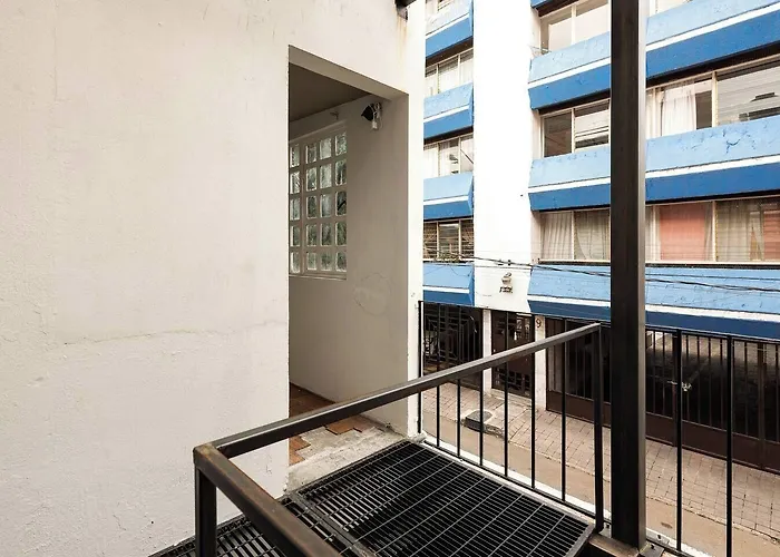 Hotel cápsula Del Lofts *
