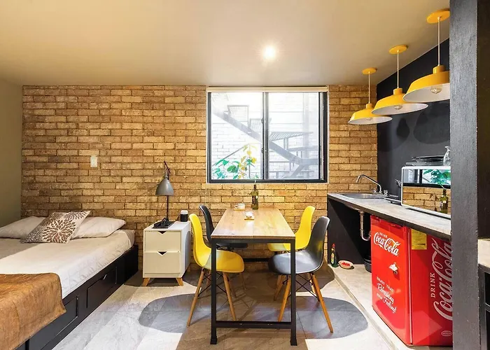 Del Lofts *